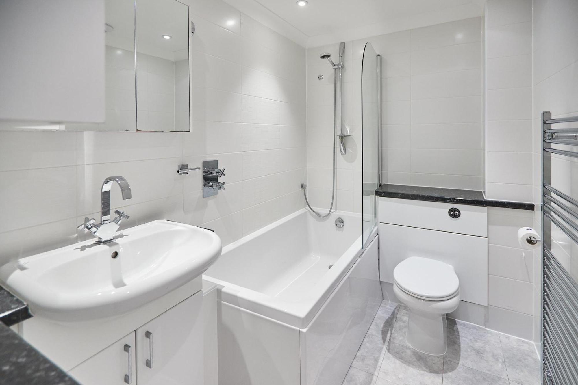 Host & Stay - Thamesview Staines-upon-Thames Exterior foto
